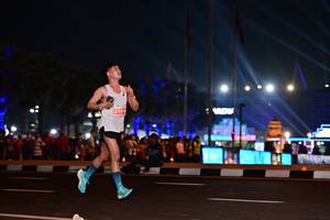 BIB: 2564
                            <button type="button" onclick="openModal(15063932)" class="btn btn-primary btn-sm float-right btn-popup" data-toggle="modal" data-target=".modal-high-quality">
                        <i class="fas fa-shopping-cart"></i> Add to Cart
                    </button>
                                            <button type="button" onclick="isThisMe(15063932, true)" class="btn btn-success btn-sm float-right btn-popup btn-isme hidden" data-toggle="tooltip" data-placement="bottom" title="นี่คือรูปของคุณใช่ไหม คลิกที่นี่เพื่อเอาเข้าอัลบั้ม">
                        <i class="fas fa-plus"></i> Add to album
                    </button>
                    <button type="button" onclick="isThisMe(15063932, false)" class="btn btn-warning btn-sm float-right btn-popup btn-isnotme hidden">
                        <i class="fas fa-ban"></i> Remove from album
                    </button>